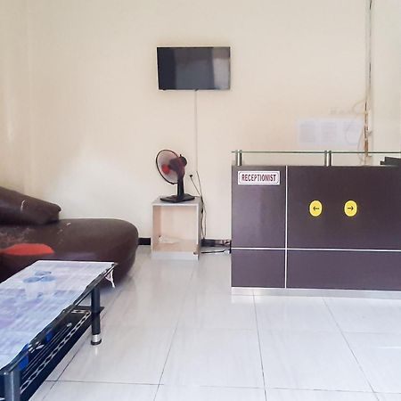 Reddoorz Syariah Near Transmart Mall Palembang Kültér fotó