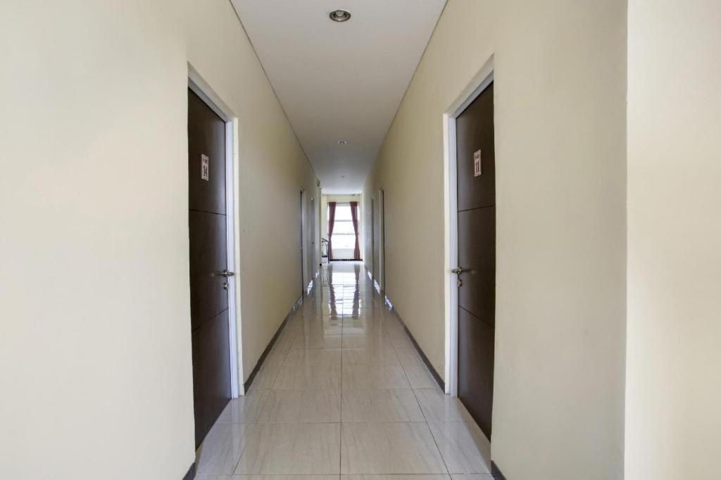 Reddoorz Syariah Near Transmart Mall Palembang Kültér fotó