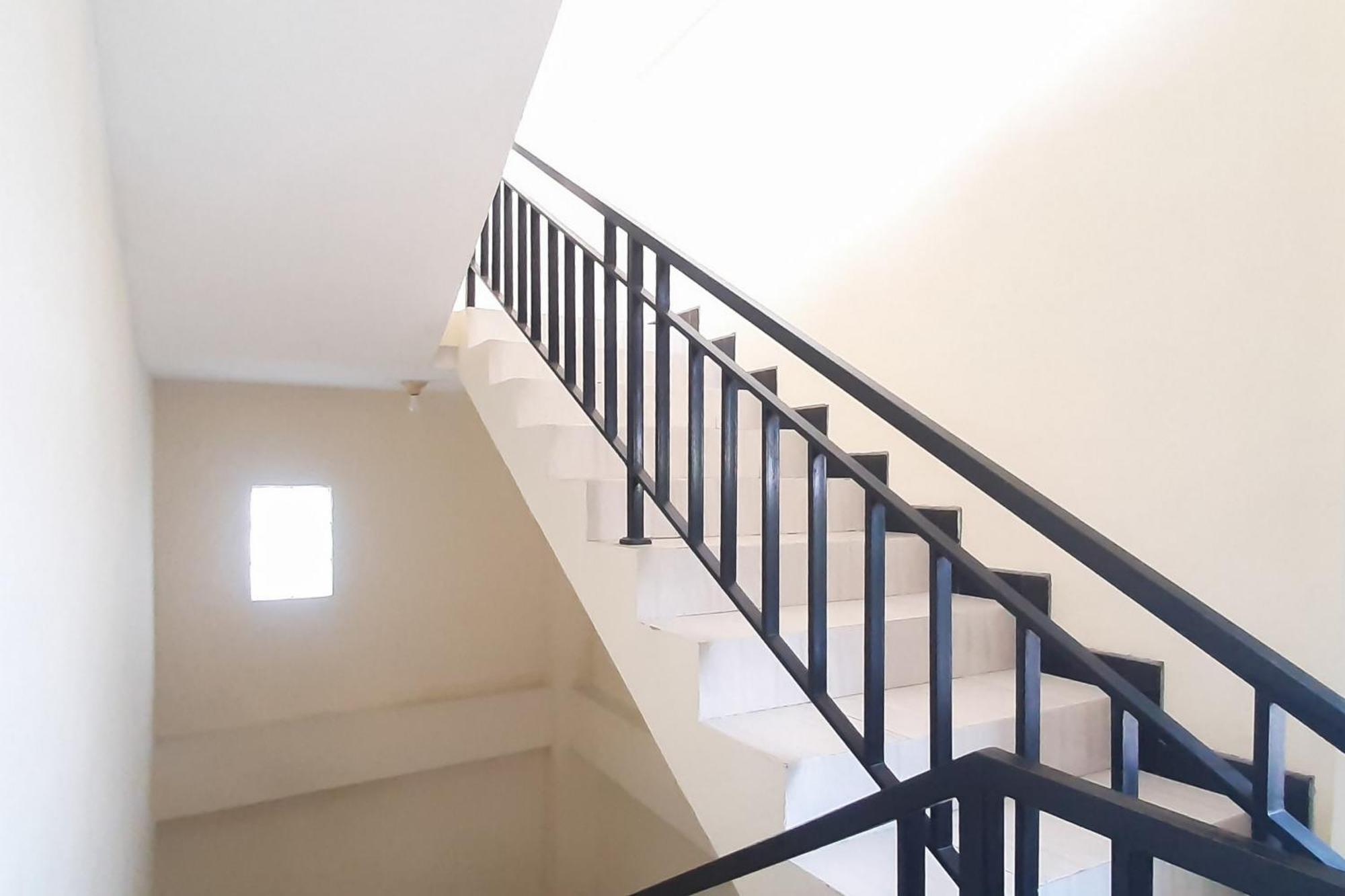 Reddoorz Syariah Near Transmart Mall Palembang Kültér fotó
