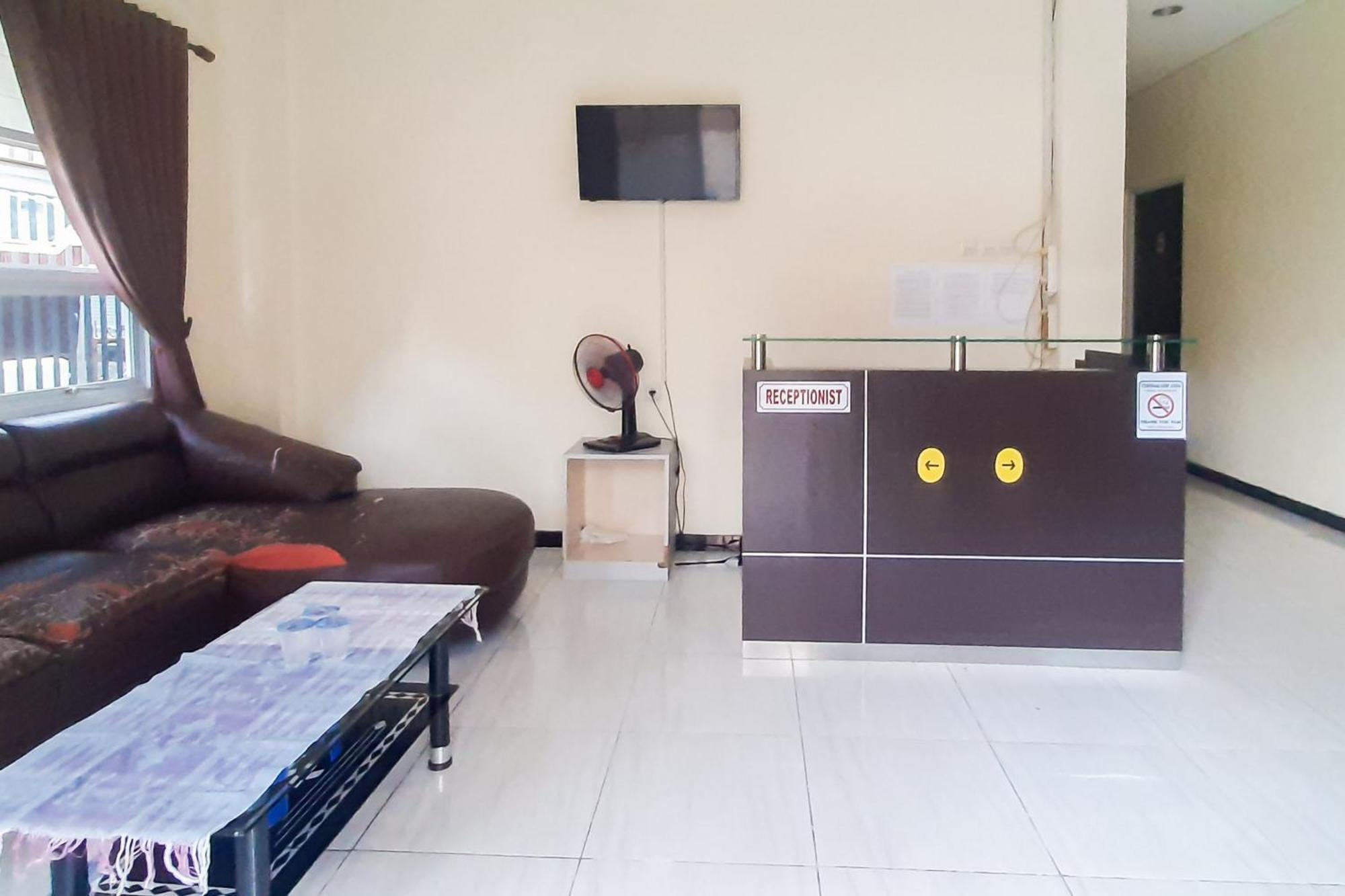 Reddoorz Syariah Near Transmart Mall Palembang Kültér fotó